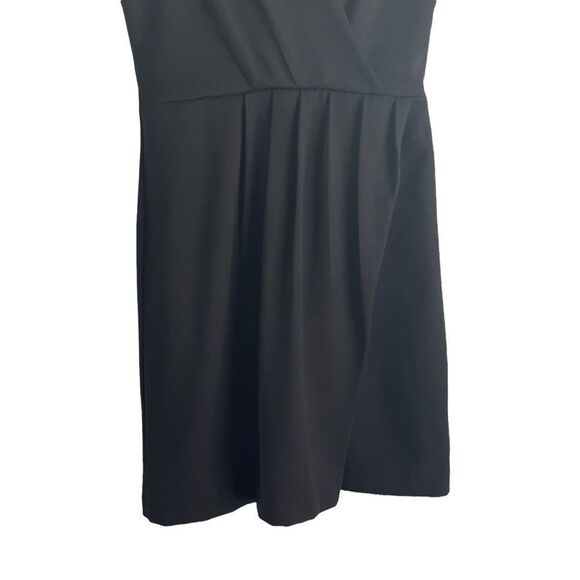 Juicy Couture Black Sleeveless V-Neck, Faux Wrap Sheath Dress Size Medium - Picture 4 of 5